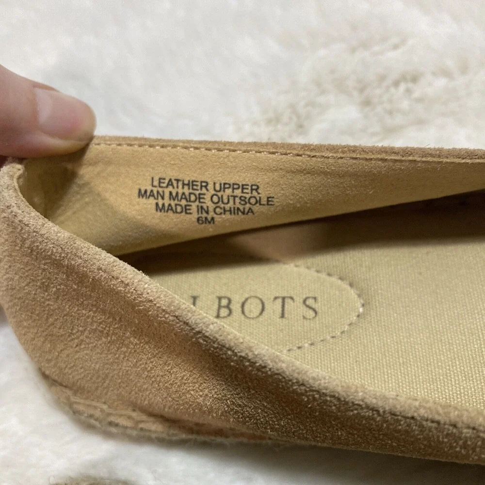 Talbots Hadley Women's 6 Tan Suede Espadrille Loafers‎ Chain Link Detail Boho